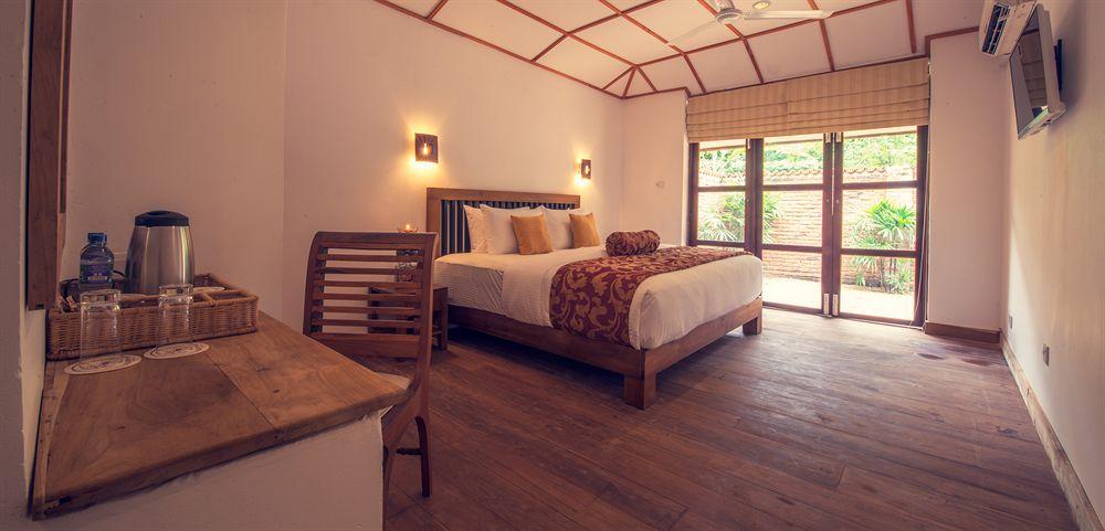 Ranweli Holiday Village Wayikkal Exterior photo