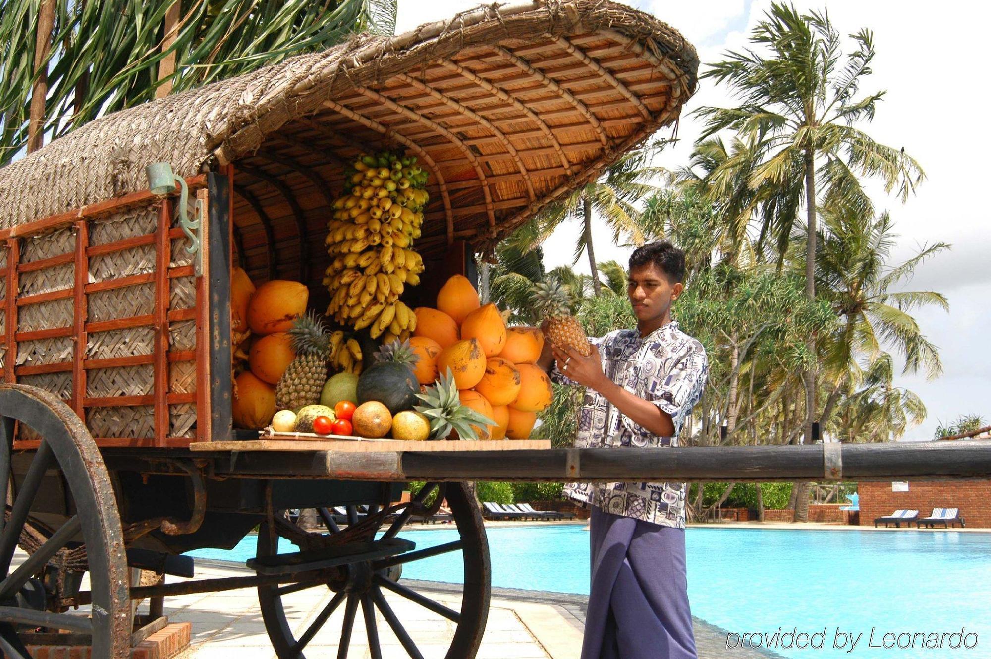 Ranweli Holiday Village Wayikkal Exterior photo