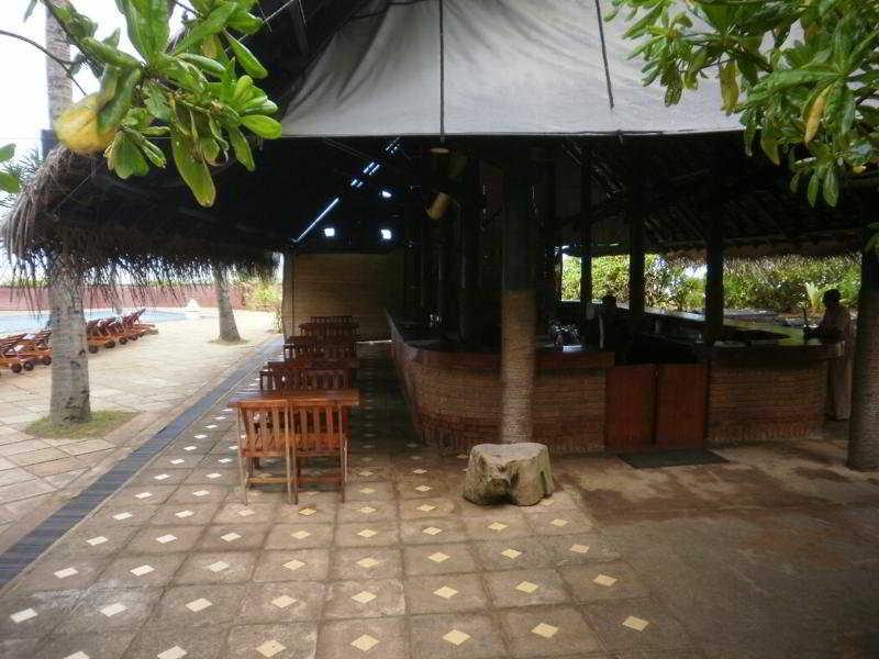 Ranweli Holiday Village Wayikkal Exterior photo