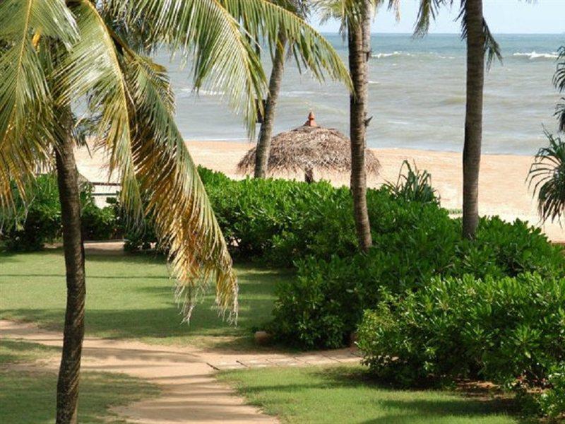 Ranweli Holiday Village Wayikkal Exterior photo