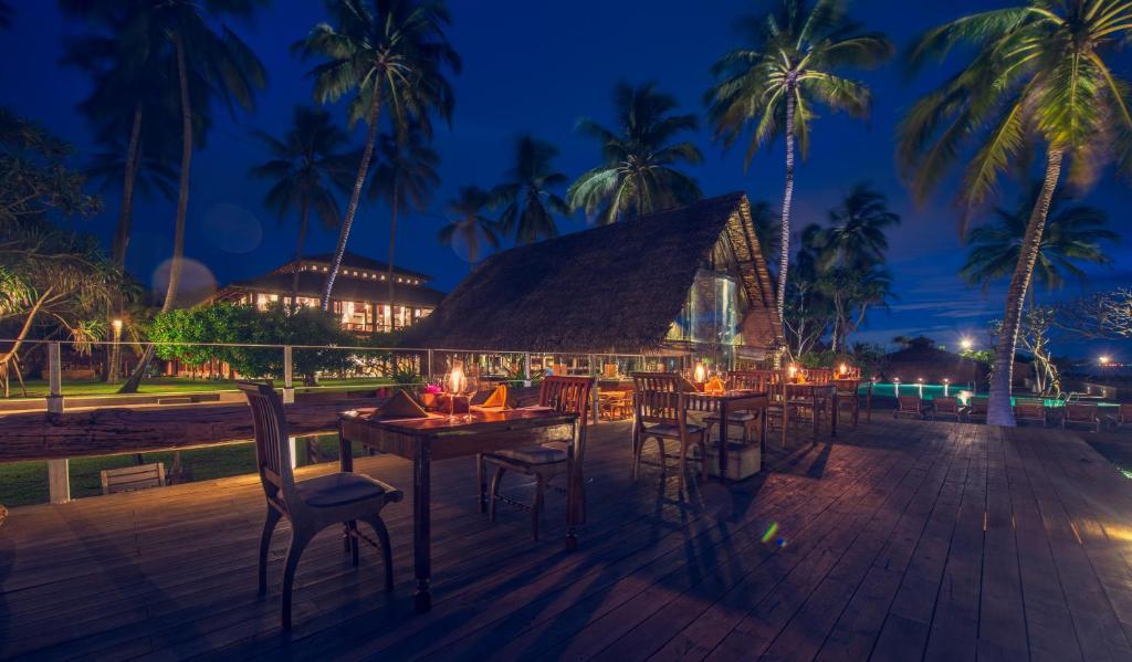 Ranweli Holiday Village Wayikkal Exterior photo
