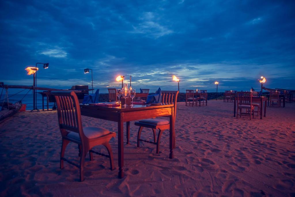 Ranweli Holiday Village Wayikkal Exterior photo