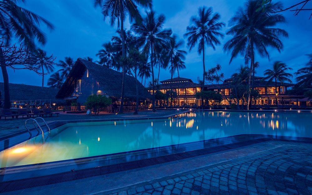 Ranweli Holiday Village Wayikkal Exterior photo